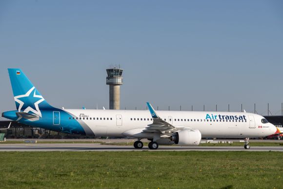 Air Transat volará todo el año a El Salvador y Costa Rica