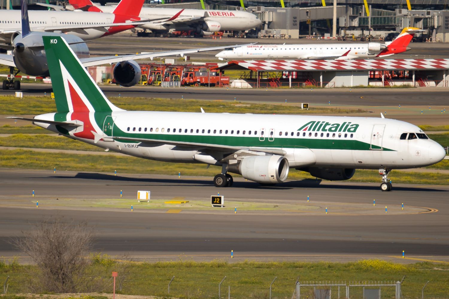 Once aerolíneas llamadas por Cerdeña para rutas subvencionadas que deja Alitalia