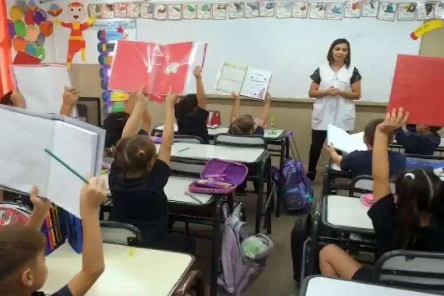 Asistencia Perfecta llega a los docentes privados, ¿cómo se liquidarán los haberes?