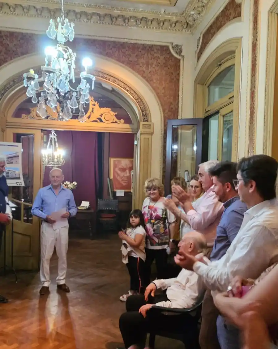 Bulelvar Oroño y la propuesta de una intervención similar para Avda. Centenario