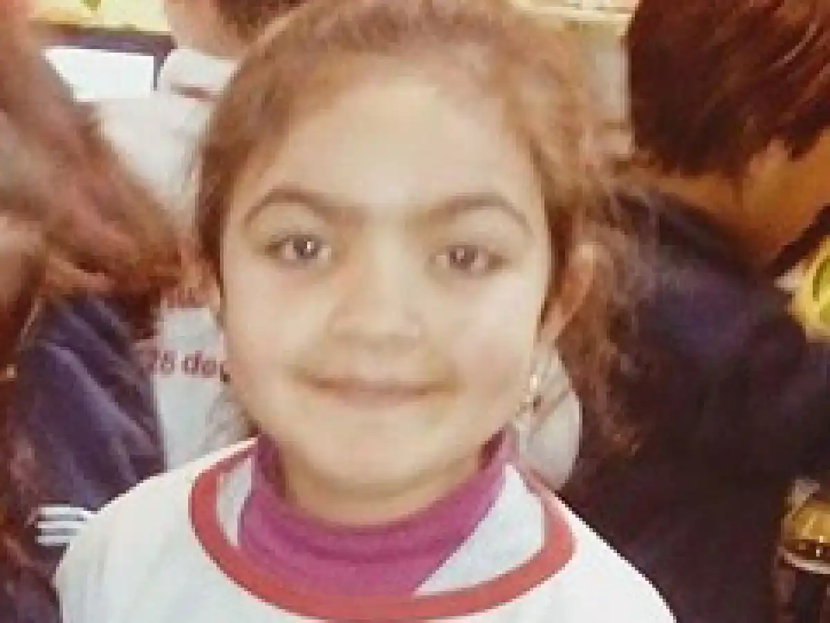 Camila tiene las córneas dañadas y necesita ayuda para un trasplante