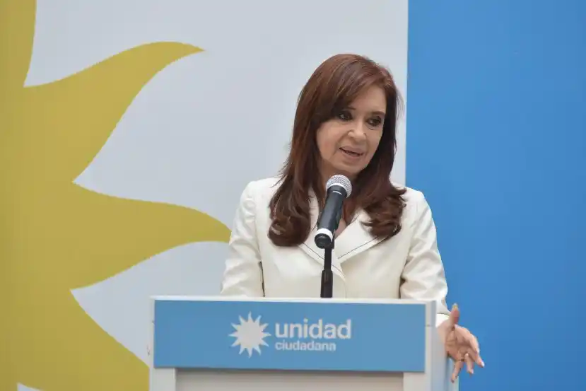 Cristina llamó a la unidad de “todas las fuerzas políticas de oposición”