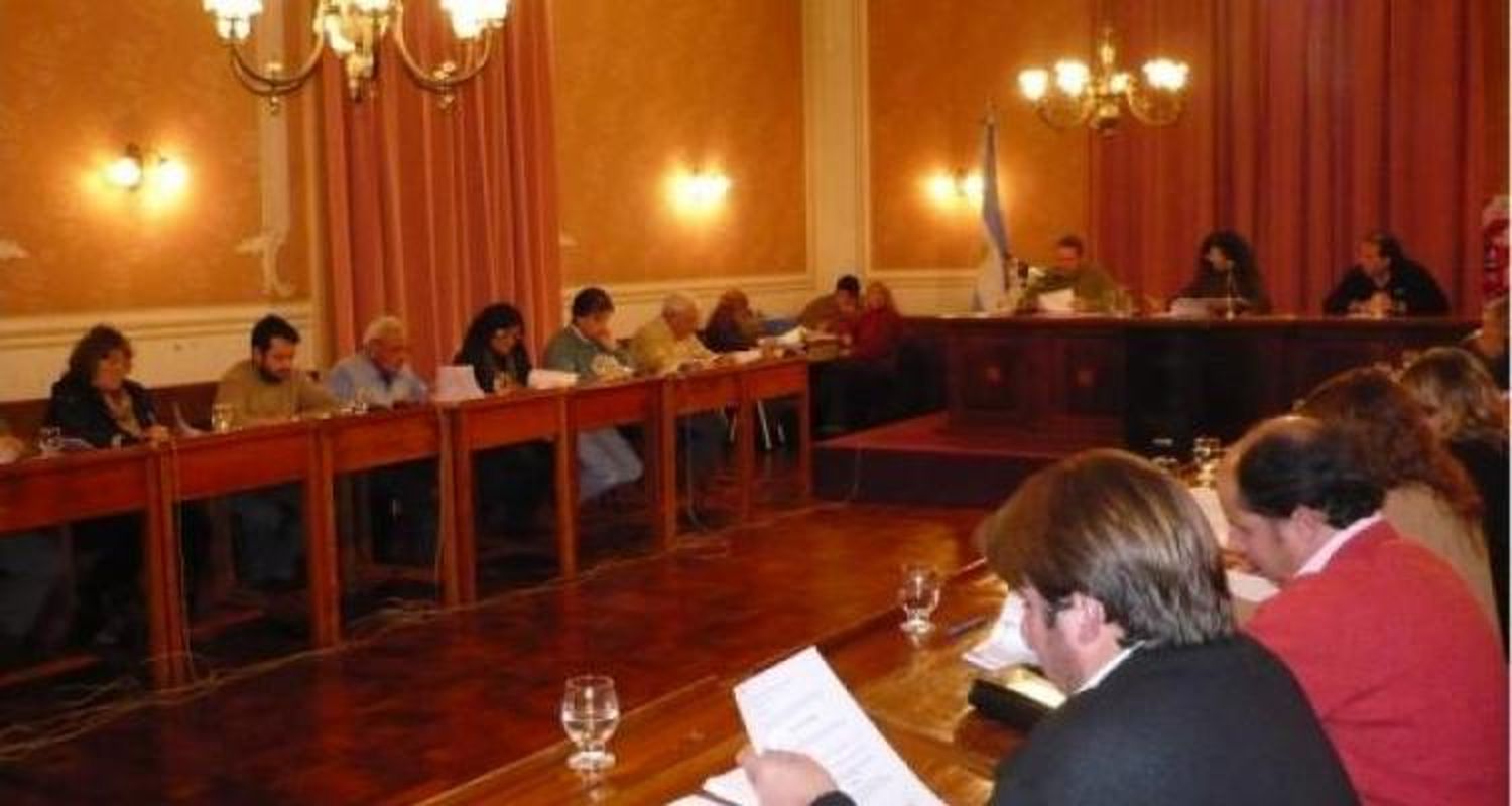 “Ni” al cobro de antigüedades en el HCD