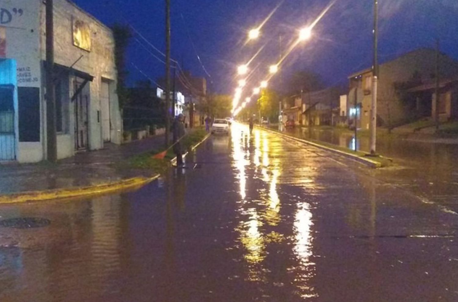 Madariaga: Defensa Civil trabaja para garantizar el buen escurrimiento del agua