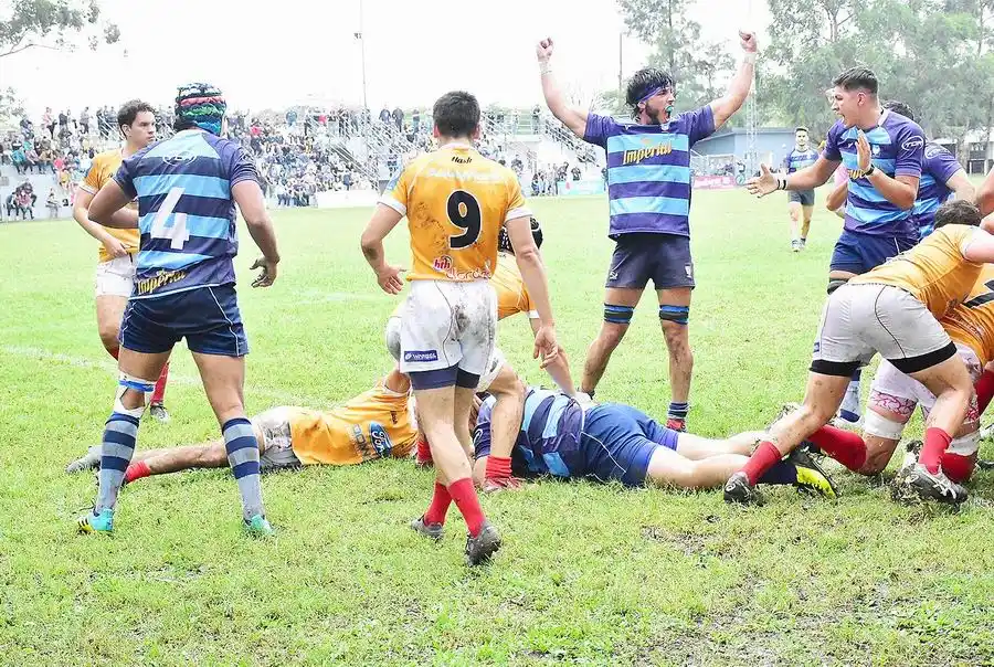 Aguará volvió a festejar con
un triunfazo frente a Curne