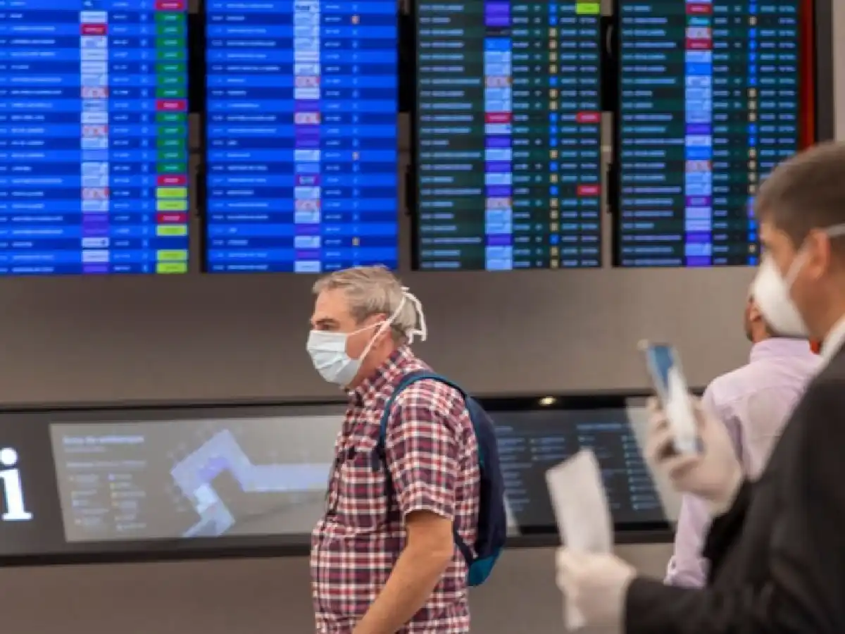 Insólito: realizó una falsa amenaza de bomba en el aeropuerto de Ezeiza para que su novio no perdiera el avión