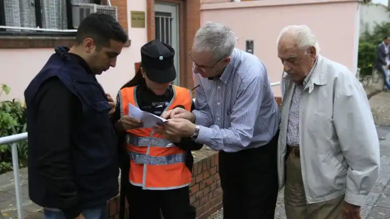 Tragedia en Belgrano: cuatro abuelos muertos durante incendio en un geriátrico