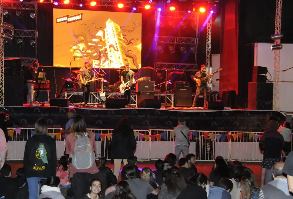 Comienza una nueva edición del Roca Rock en el Paseo de los Españoles