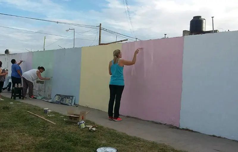 LOBERIA: Avanza proyecto comunitario de ayuda a vecinos de barrios