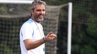 Tigre visita a San Pablo