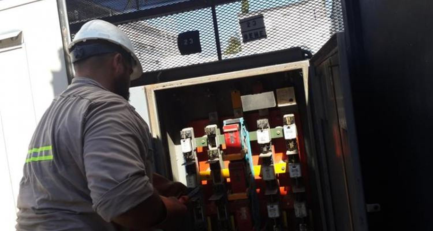 Instalaron el transformador nuevo y Coopser normaliza el suministro eléctrico