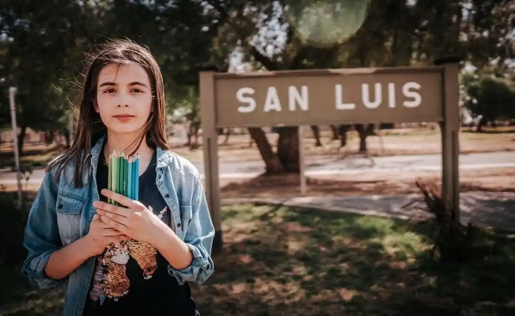 J.K. Rowling eligió para ilustrar su nuevo libro a Valentina, una niña de San Luis