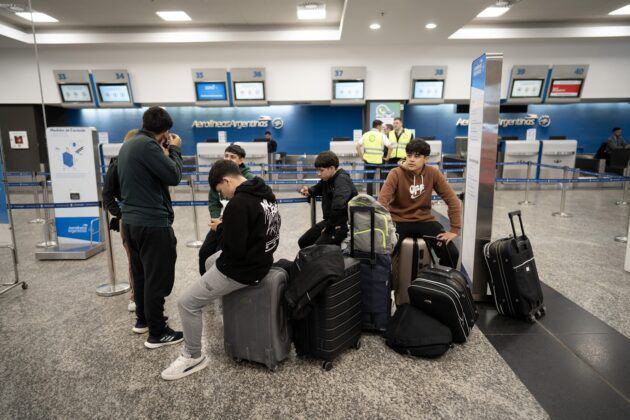 Un paro nacional de pilotos afectará el inicio de las vacaciones de invierno