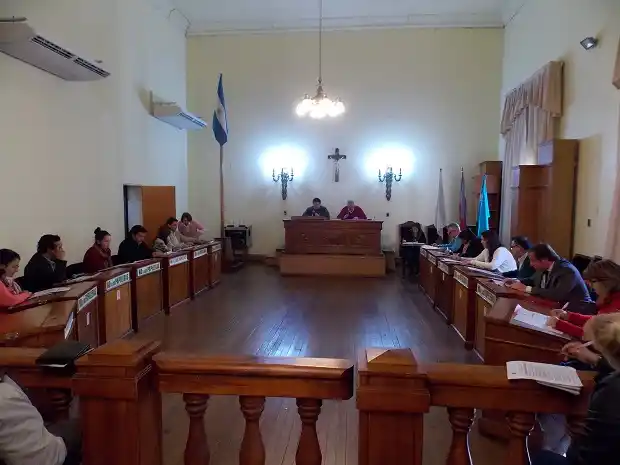 Convocatoria de concejales de la oposición para trabajar sobre la Carta Orgánica