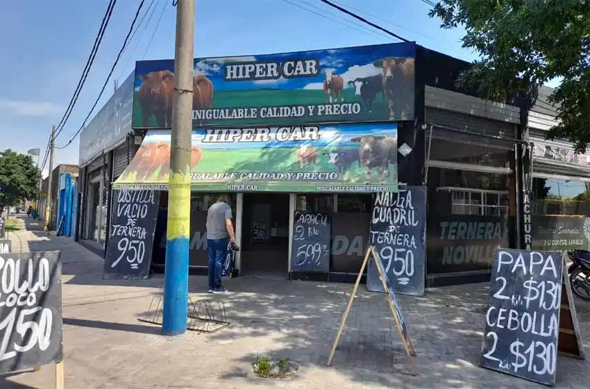 Sigue la violencia en Rosario: atacaron a balazos una carnicería de zona sur