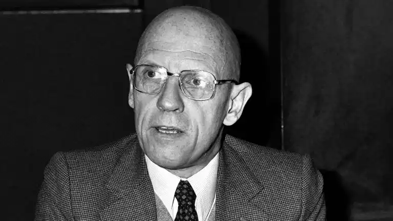 El filósofo Michel Foucault fue acusado de haber abusado de niños en Túnez
