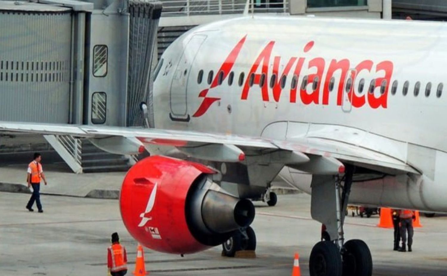 AEROLÍNEAS CORREN PARA TENER TODO LISTO: en octubre se reanudan vuelos entre Colombia y Venezuela