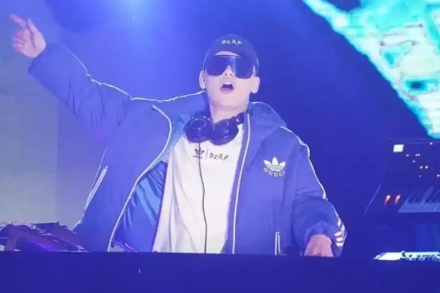 Batalla legal por el nombre "Bizarrap": quieren usarlo en bebidas alcohólicas y energéticas