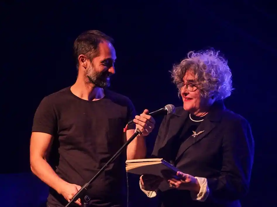 Palabras a la carta: encuentro del club de lectura de Liebre de Marzo