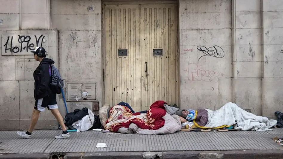 Aseguran que una familia tipo necesita casi cuatro salarios mínimos para no caer bajo la línea de pobreza