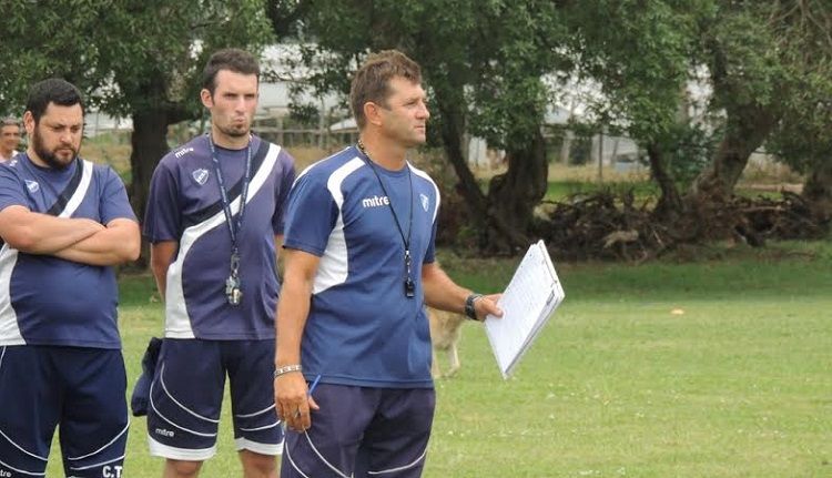 Alvarado prueba jugadores para las Inferiores