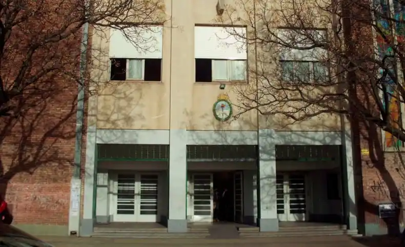 Bahía Blanca: Apartan del cargo a un docente denunciado por abuso