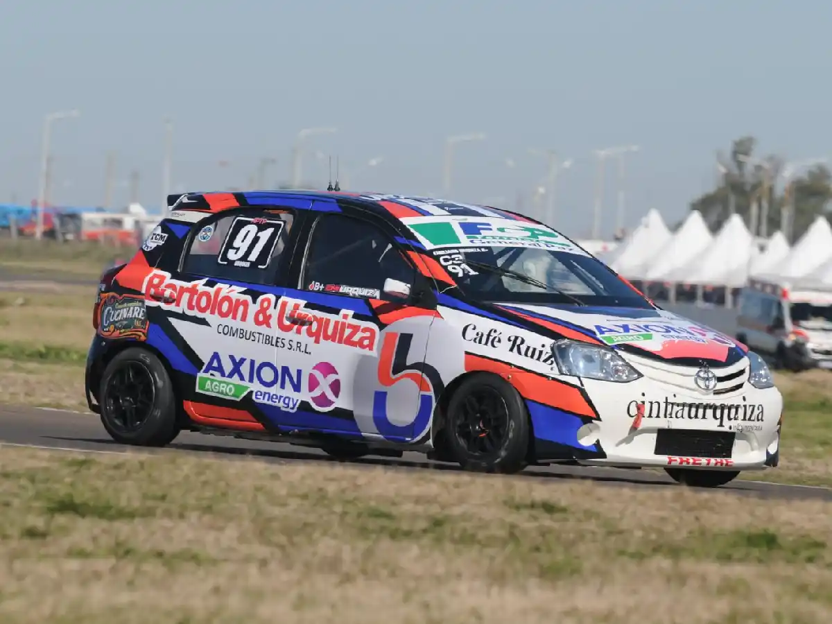 Urquiza y Nazzi corren en Concordia