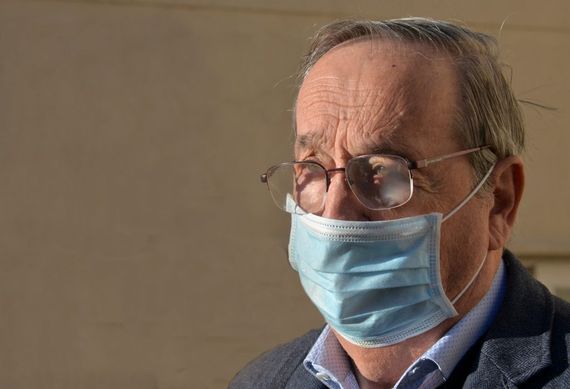 Lunghi mostró su desacuerdo con la marcha del 17A