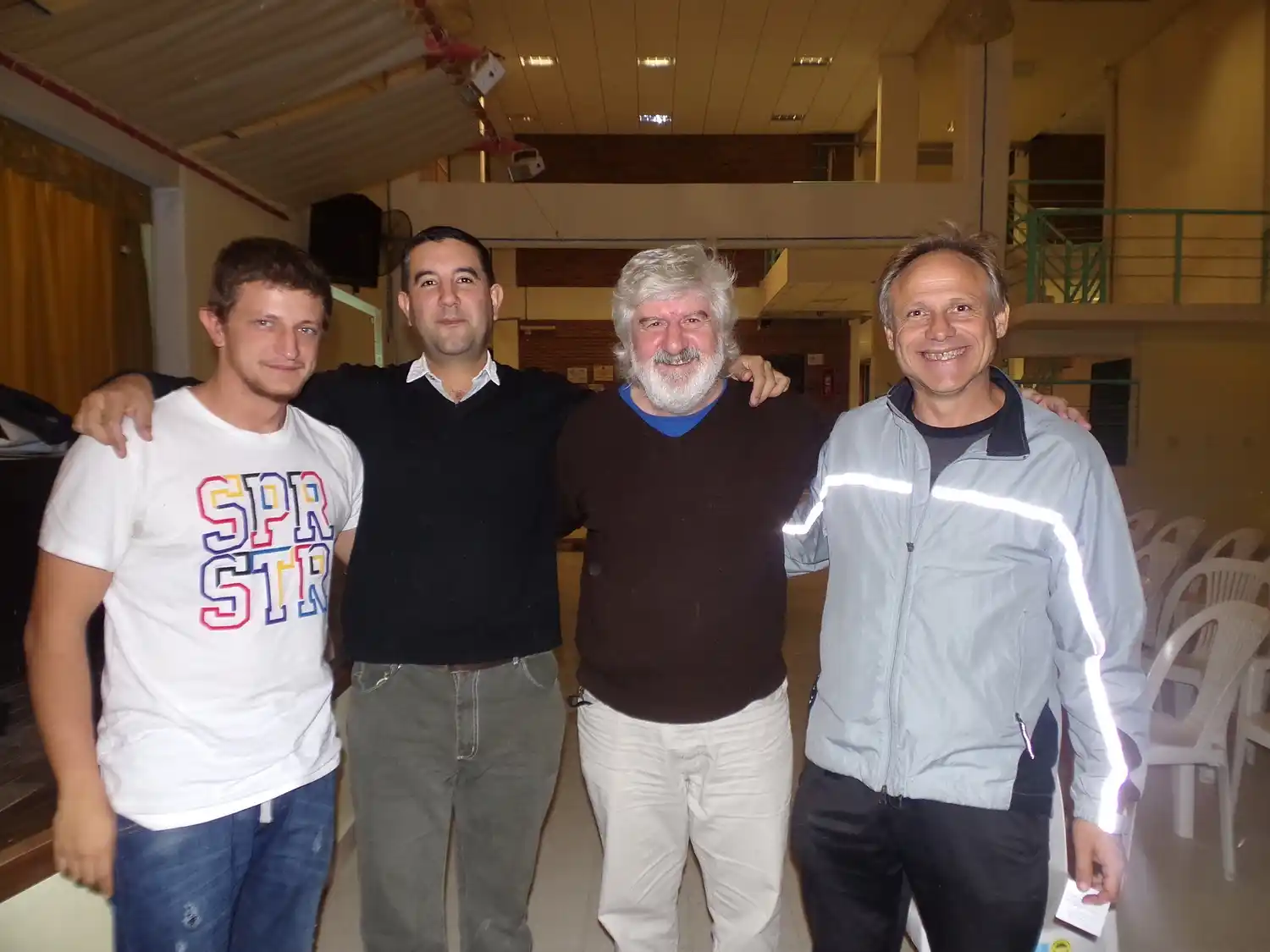 Cuatro maneras diferentes de contarnos el 25 de Mayo