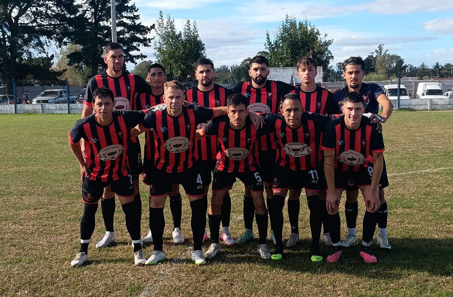 Sarmiento quedó arriba