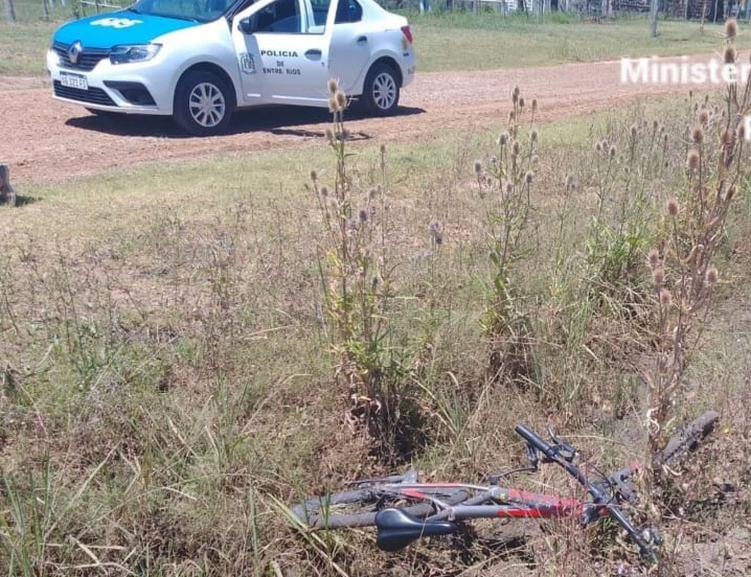 Le robaron la bici de su casa y la encontraron tirada por el polideportivo