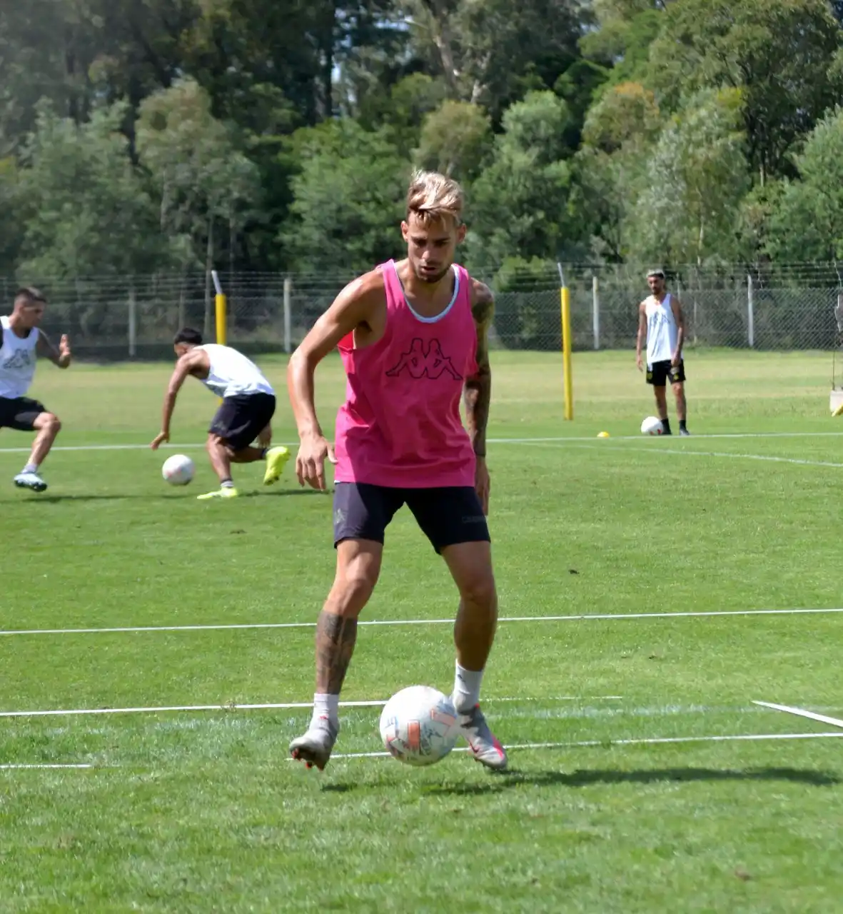 Juan Manuel Requena inició la temporada como titular.