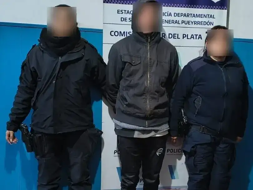 La mujer logró impedir que concretara su accionar y dio aviso a las autoridades, que intervinieron rápidamente en el lugar.