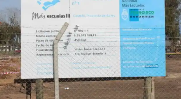 Castelli: Denuncian que el Gobierno Nacional paró una obra de escuela
