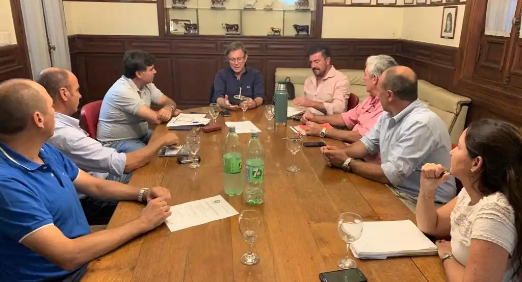 Dirigentes de la Farer y la Rural se reunieron con Bahillo y Barbieri
