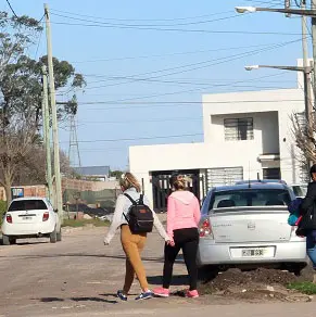 Barrio Municipal: reclaman más seguridad y  asfalto