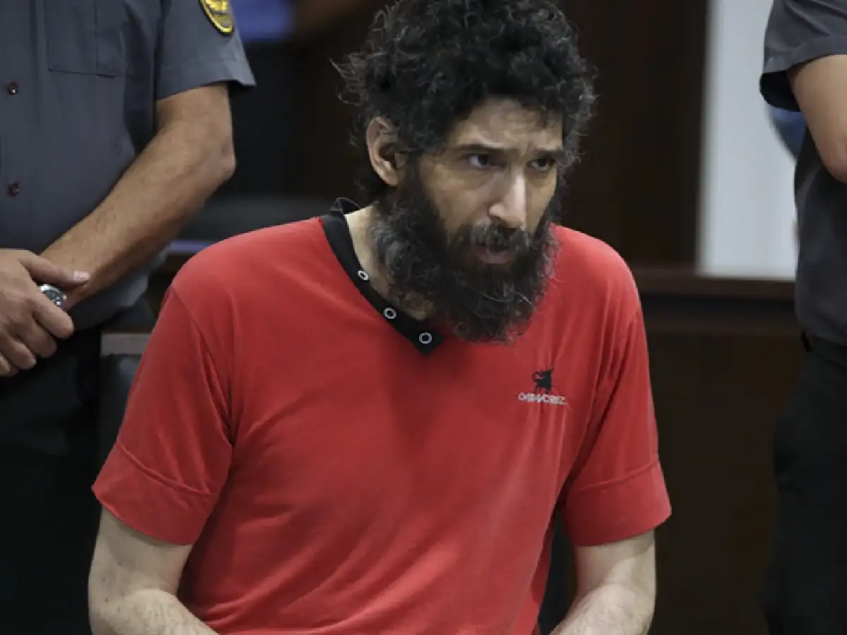 Un médico, dos psiquiatras y una psicóloga complicaron la "inimputabilidad" de Pereg