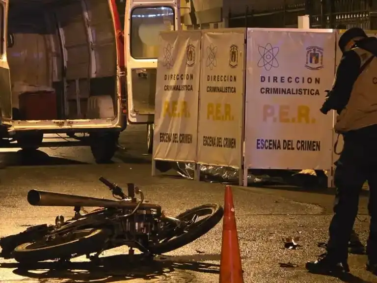 Siniestro fatal en la madrugada: un joven motociclista murió tras ser chocado por un conductor alcoholizado