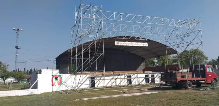 Fiesta del Durazno: comenzaron los preparativos para el sábado