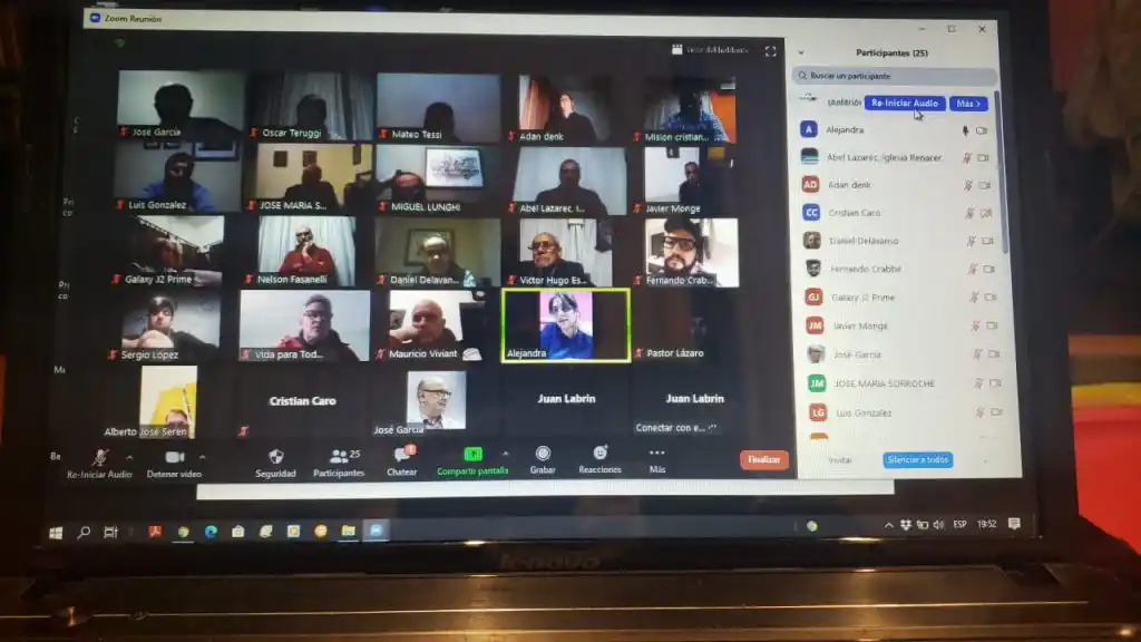 Lunghi se reunió con representantes de la Pastoral Evangélica