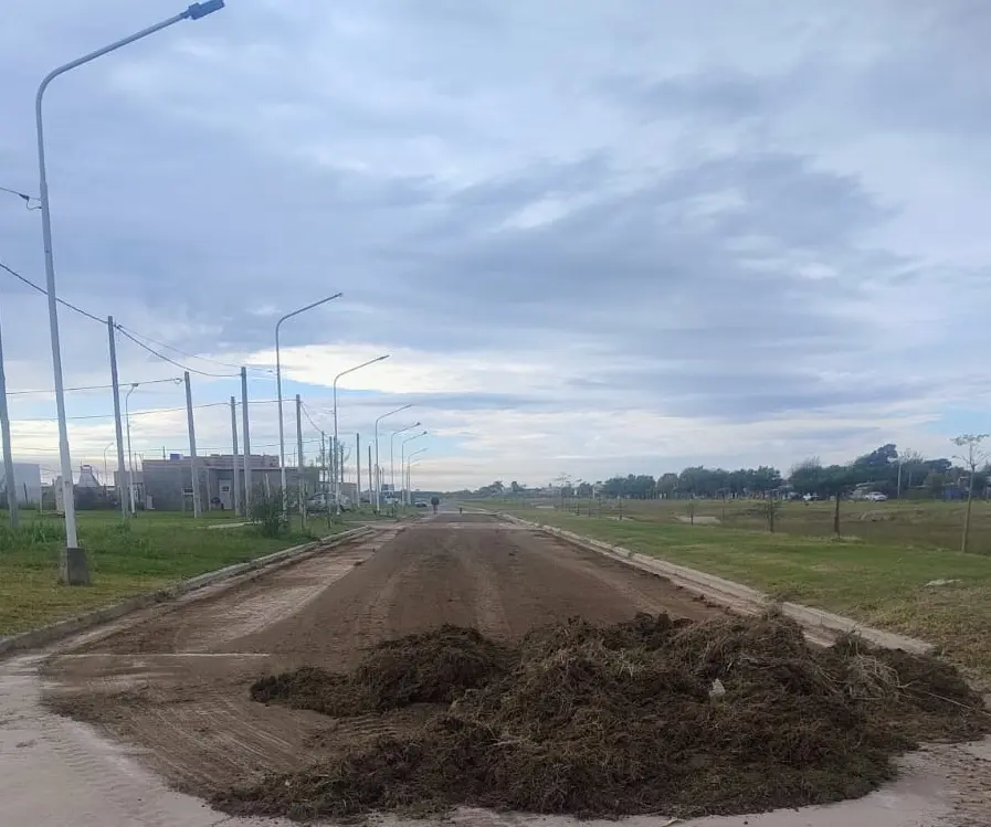Barrio 42: avanzan obras de mejora en calles y espacios públicos