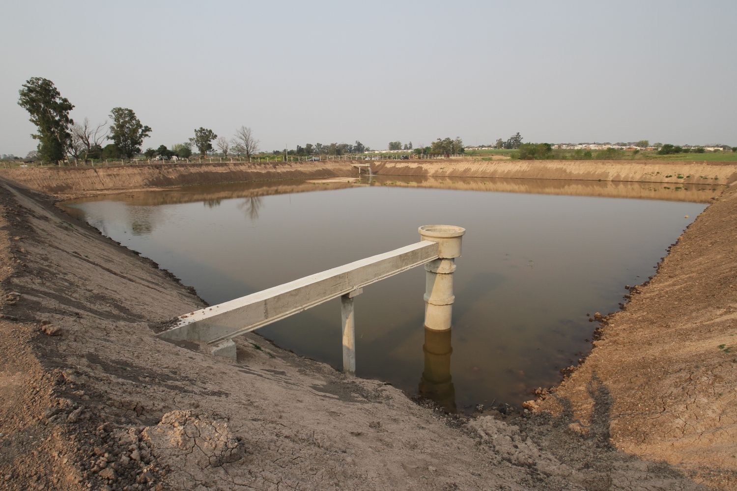 Finalizó la obra del traslado de la laguna de tratamiento de General Ramírez