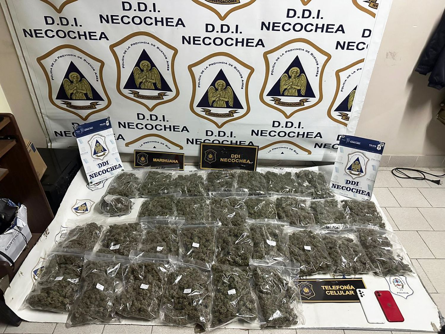 En 29 bolsas. Se halló correctamente fraccionada la marihuana para comercializar