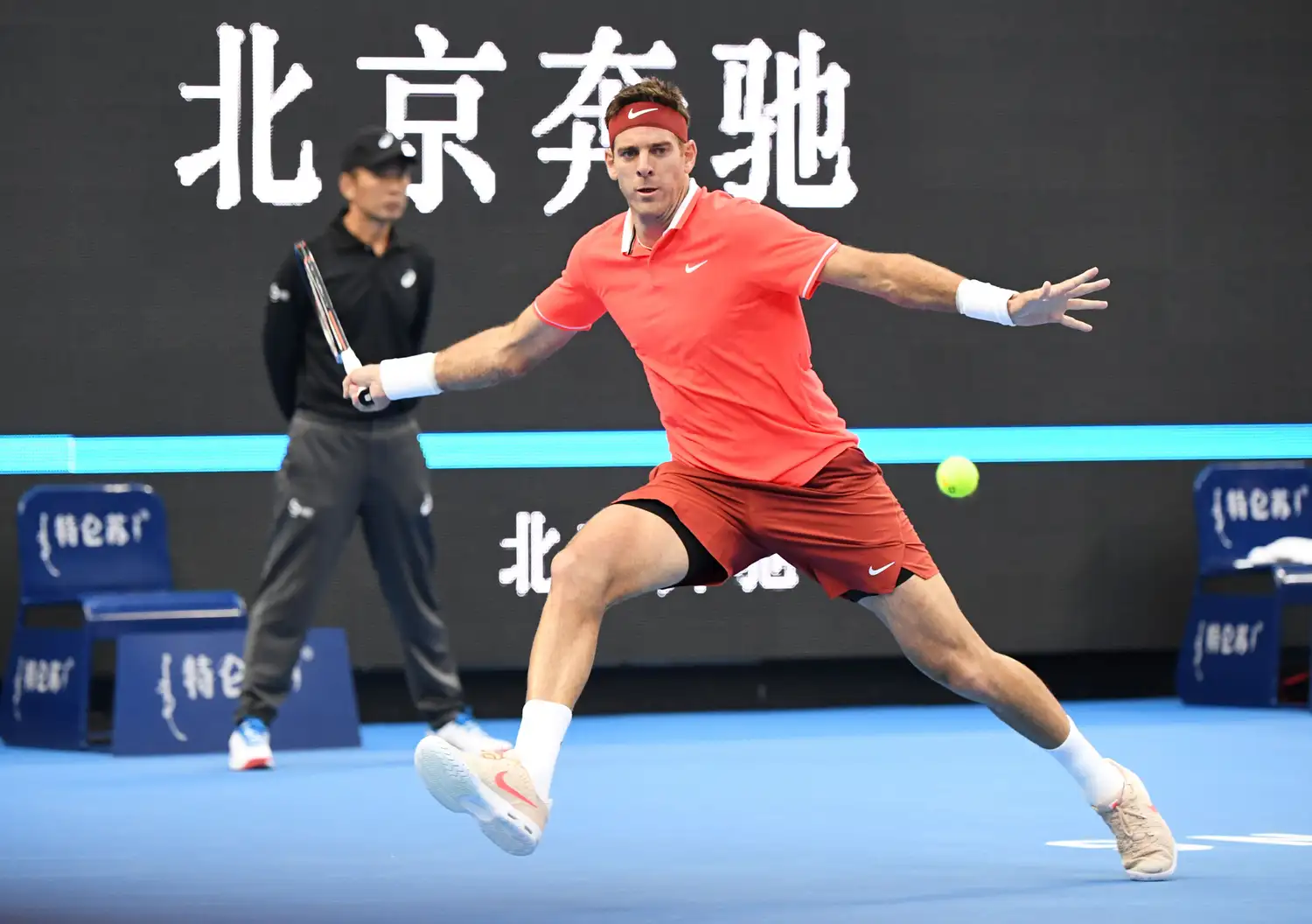 Del Potro avanza en el ATP 500 de Beijing y se clasificó al Masters de Londres