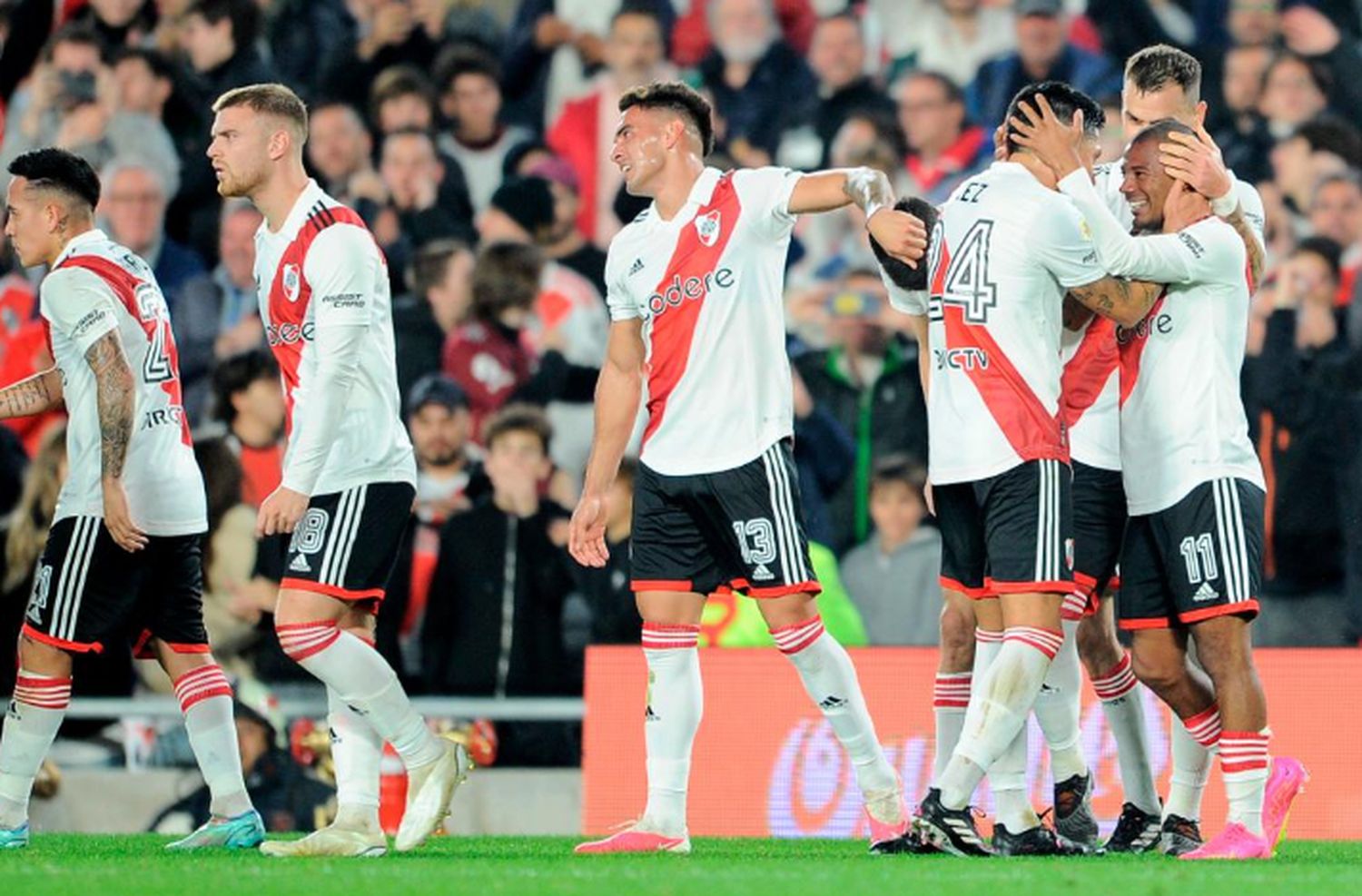 River visita a San Lorenzo en la cuenta regresiva para un nuevo título