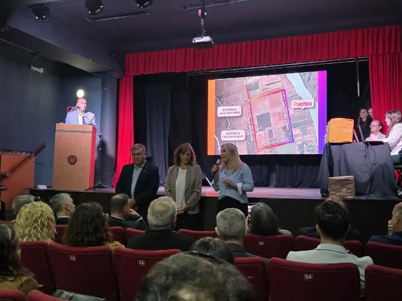 Presentaron ocho ofertas de inversión para realizar una obra en Timbúes que mejore el tránsito hacia los puertos