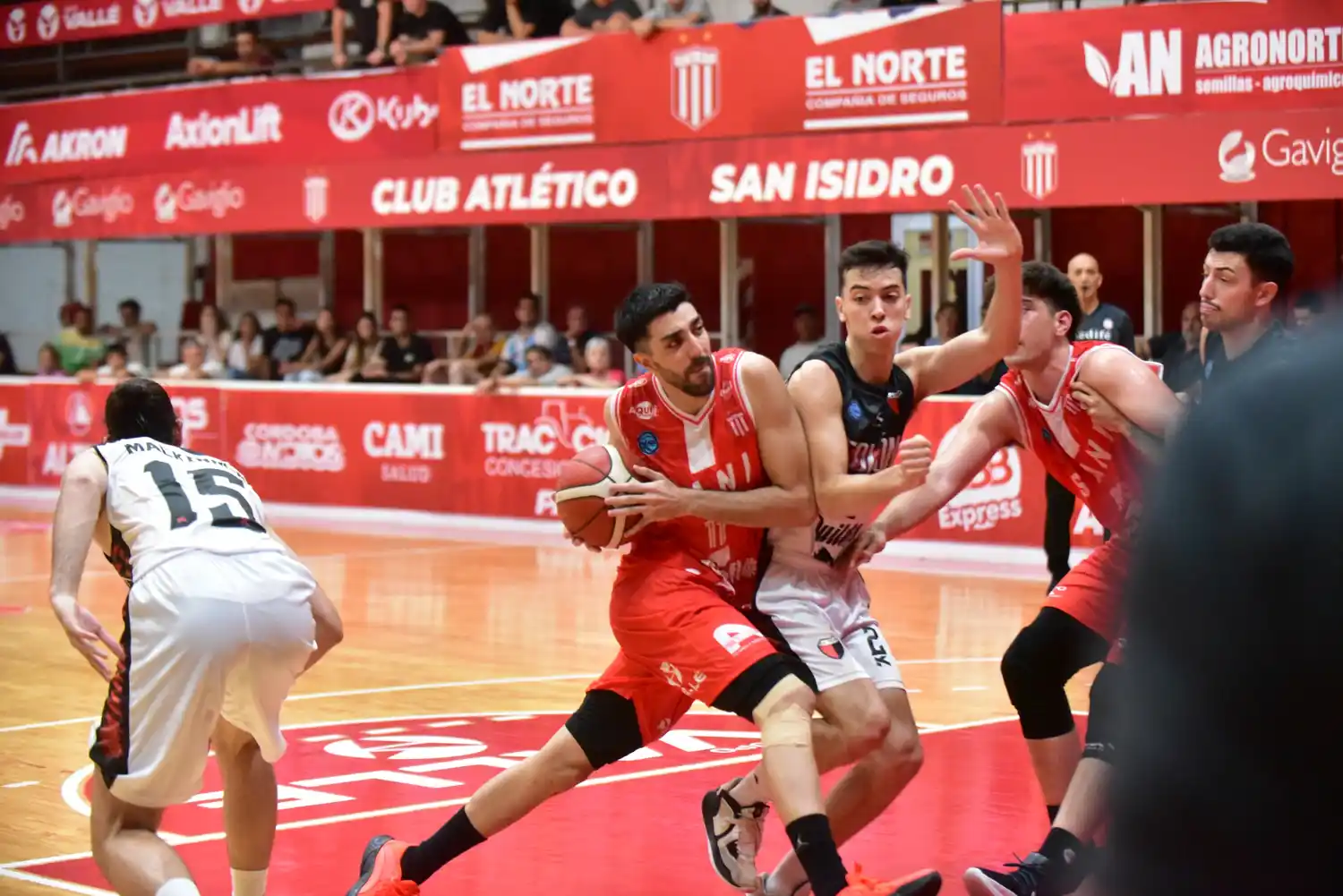 Los "Halcones" juegan con Colón en Santa Fe.