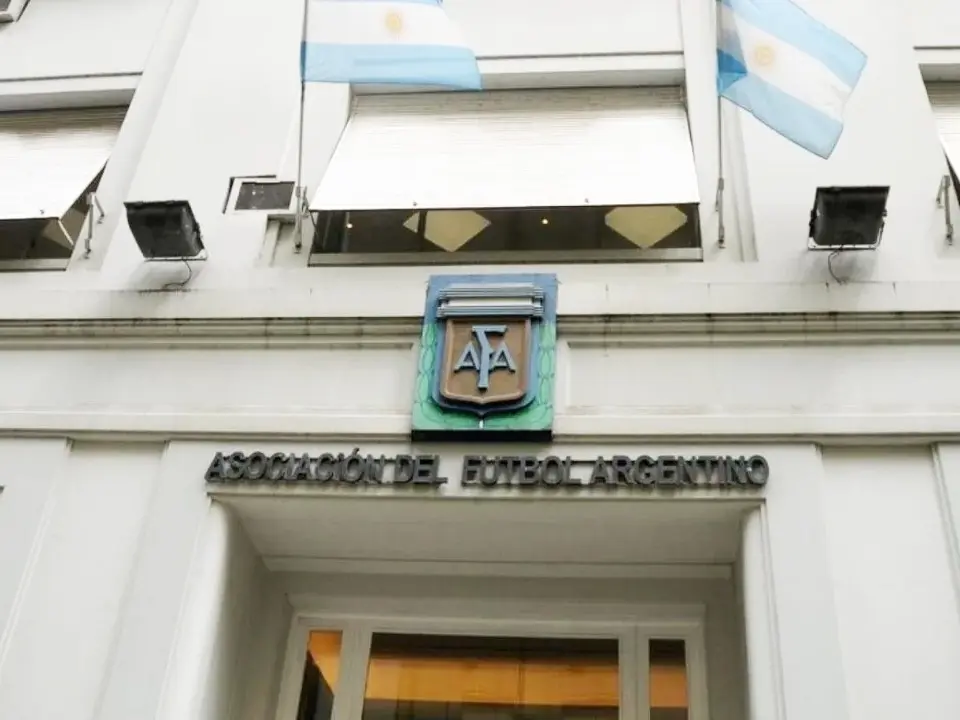 La AFA aseguró que el dinero para el Hospital Penna fue transferido “en tiempo y forma”