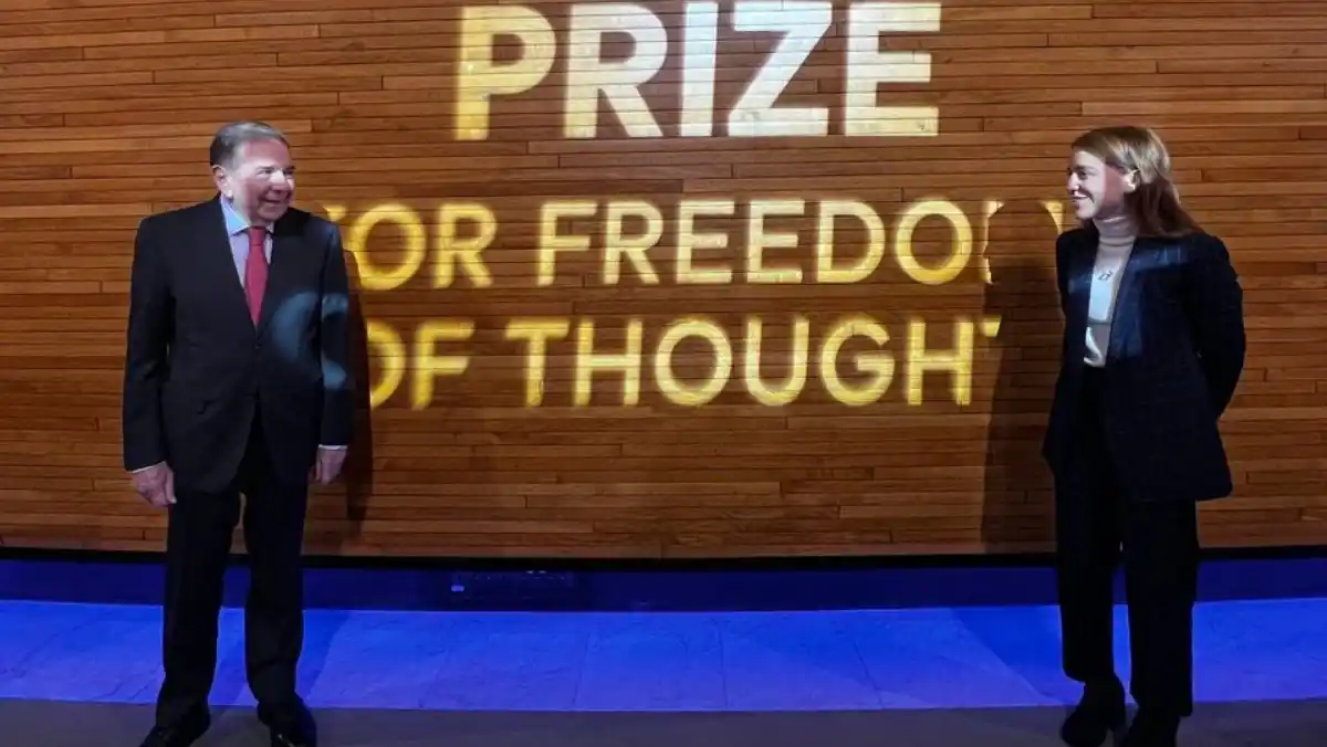 DE TAL MADRE… Ana Corina Sosa solicita apoyo internacional para materializar el cambio en Venezuela