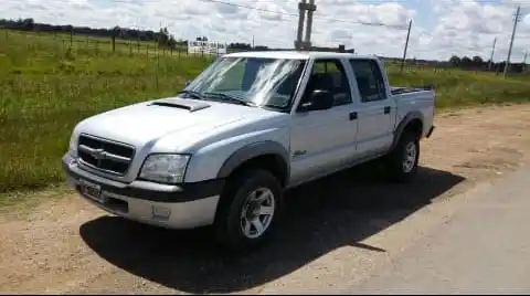 Robaron cinco camionetas en un mes y se “las tragó la tierra”